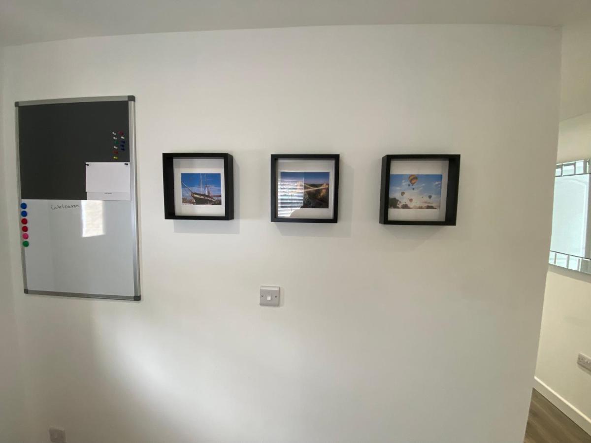 Modern 2 Bedroom Apartment, With Car Parking. Apartment