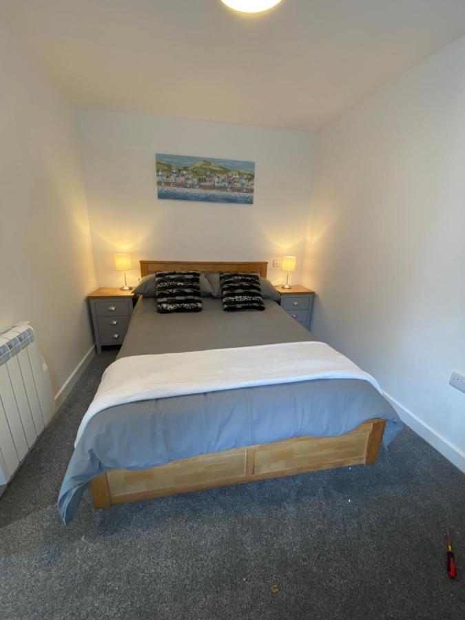 Modern 2 Bedroom Apartment, With Car Parking. Apartment *